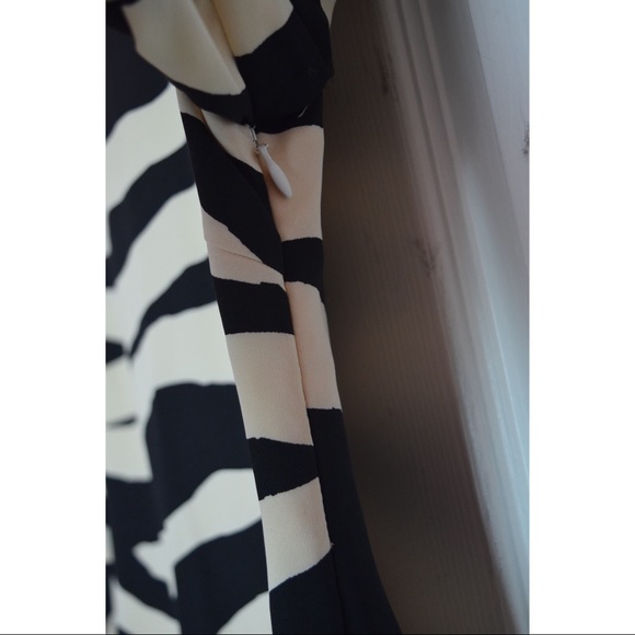 Kate Spade Zebra Print Dress - Picture 4 of 5